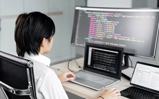 常德 api php源码,下载的php源码怎么运行呢？
